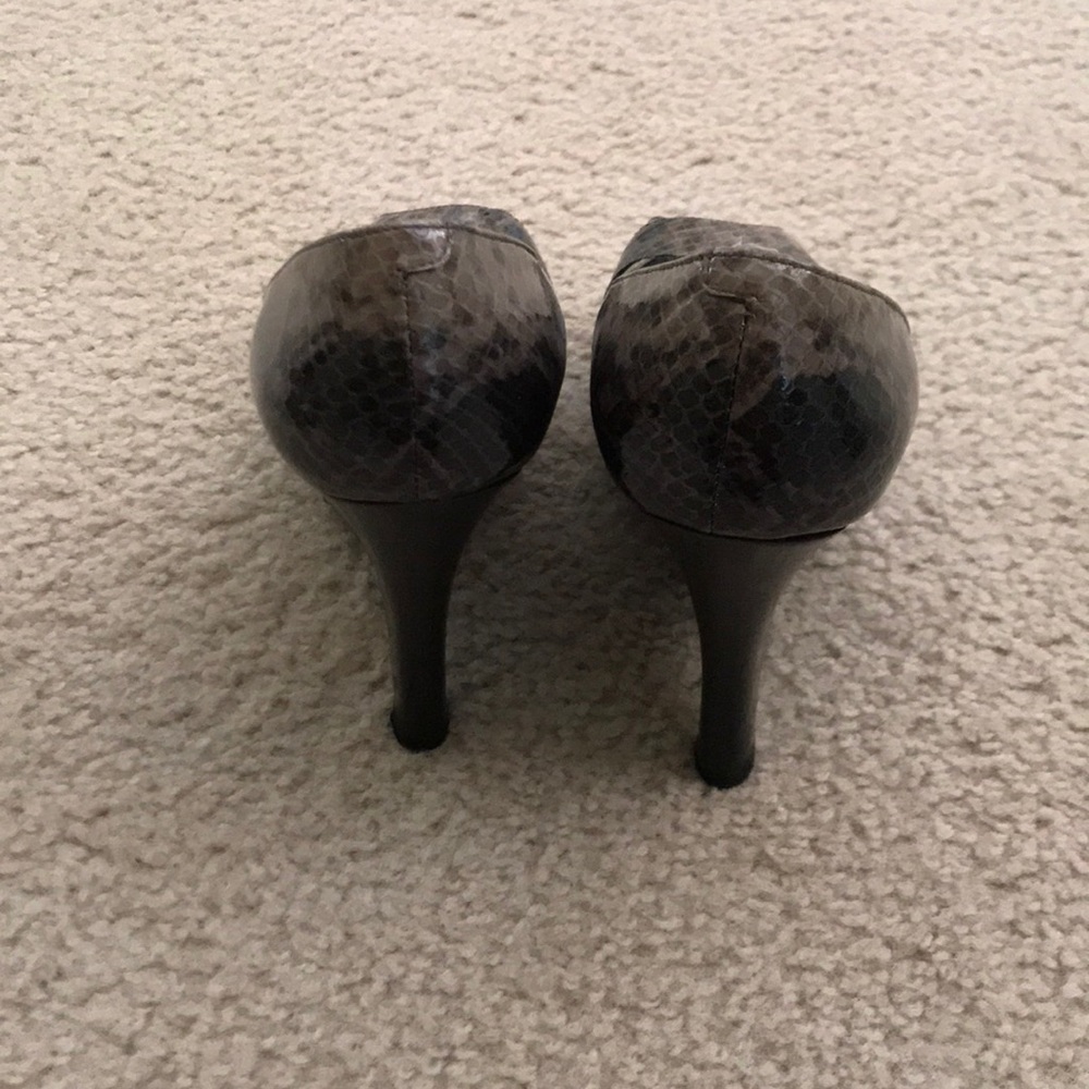 Shoes - Picture 3 of 3